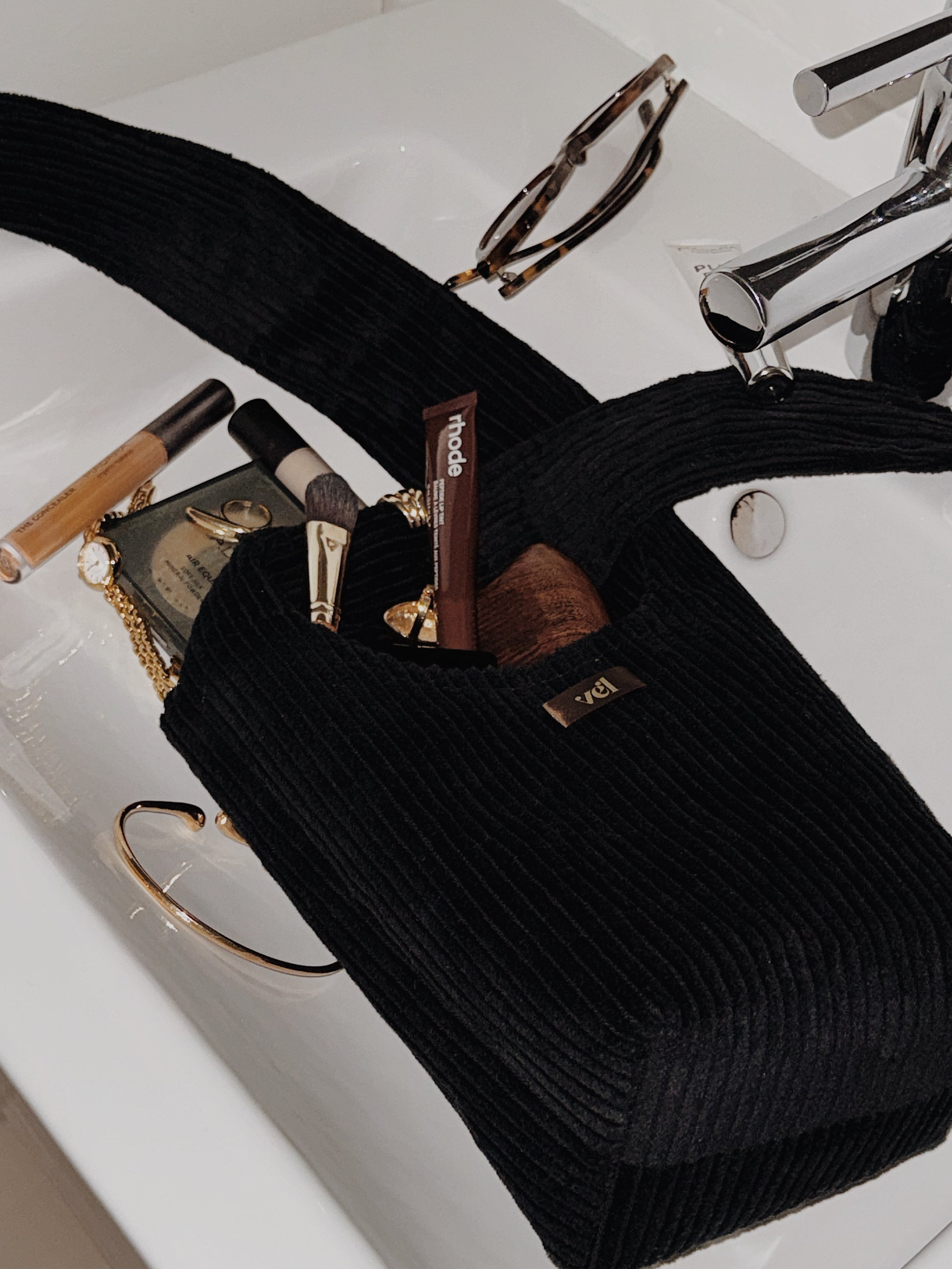 Velveta clutch "vēlme mini" Zili melns