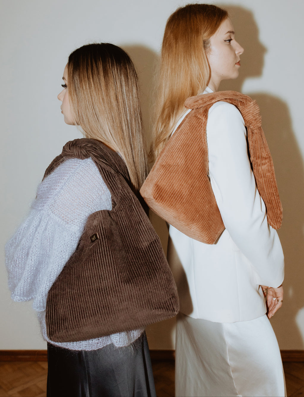 Velveta soma "vēlme grande" Espresso