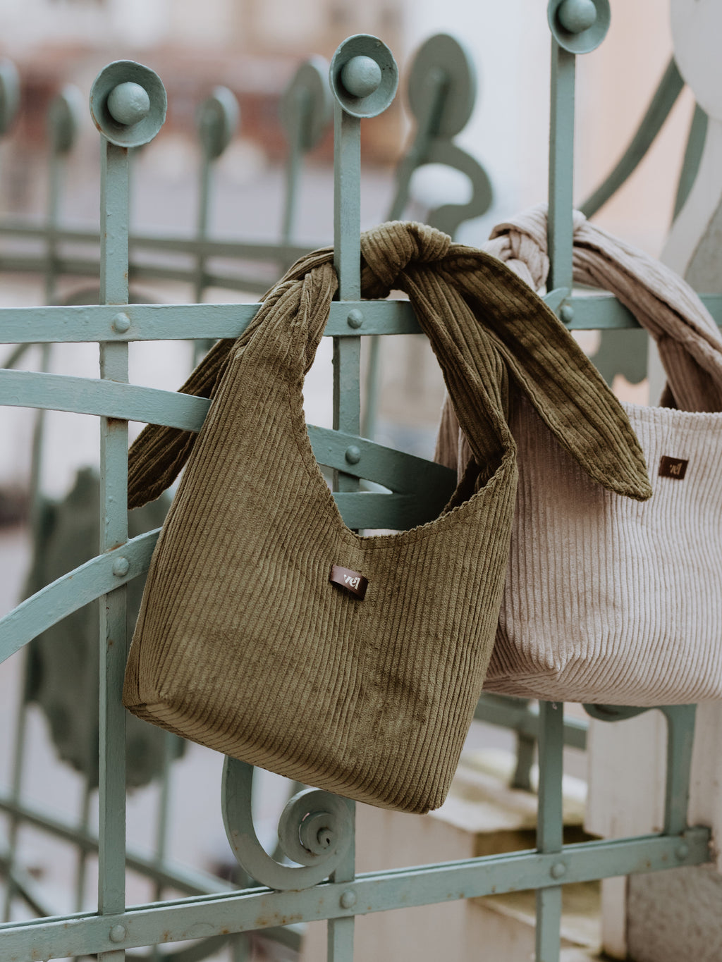 Velveta soma "vēlme" Haki