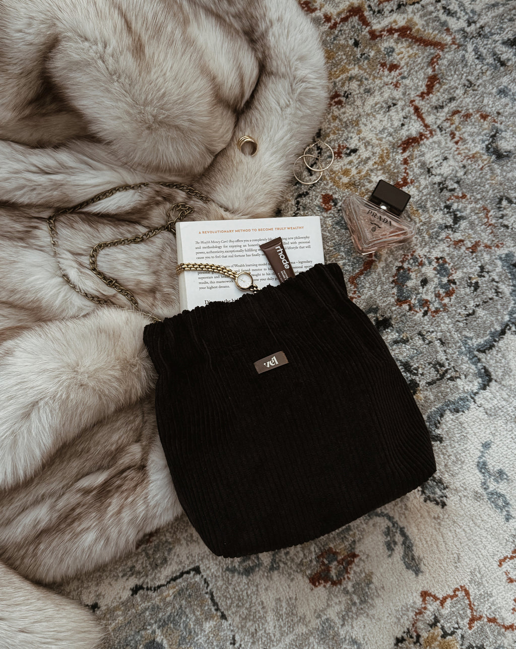 Velveta soma "aura" Ogle